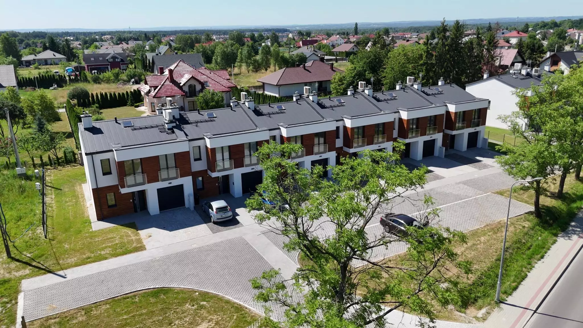 Lato pod znakiem zmian? Domy w Leśnej Woli już dostępne