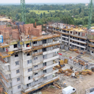 Osiedle Bella Dolina – sierpniowy raport prac nad budową 4. etapu